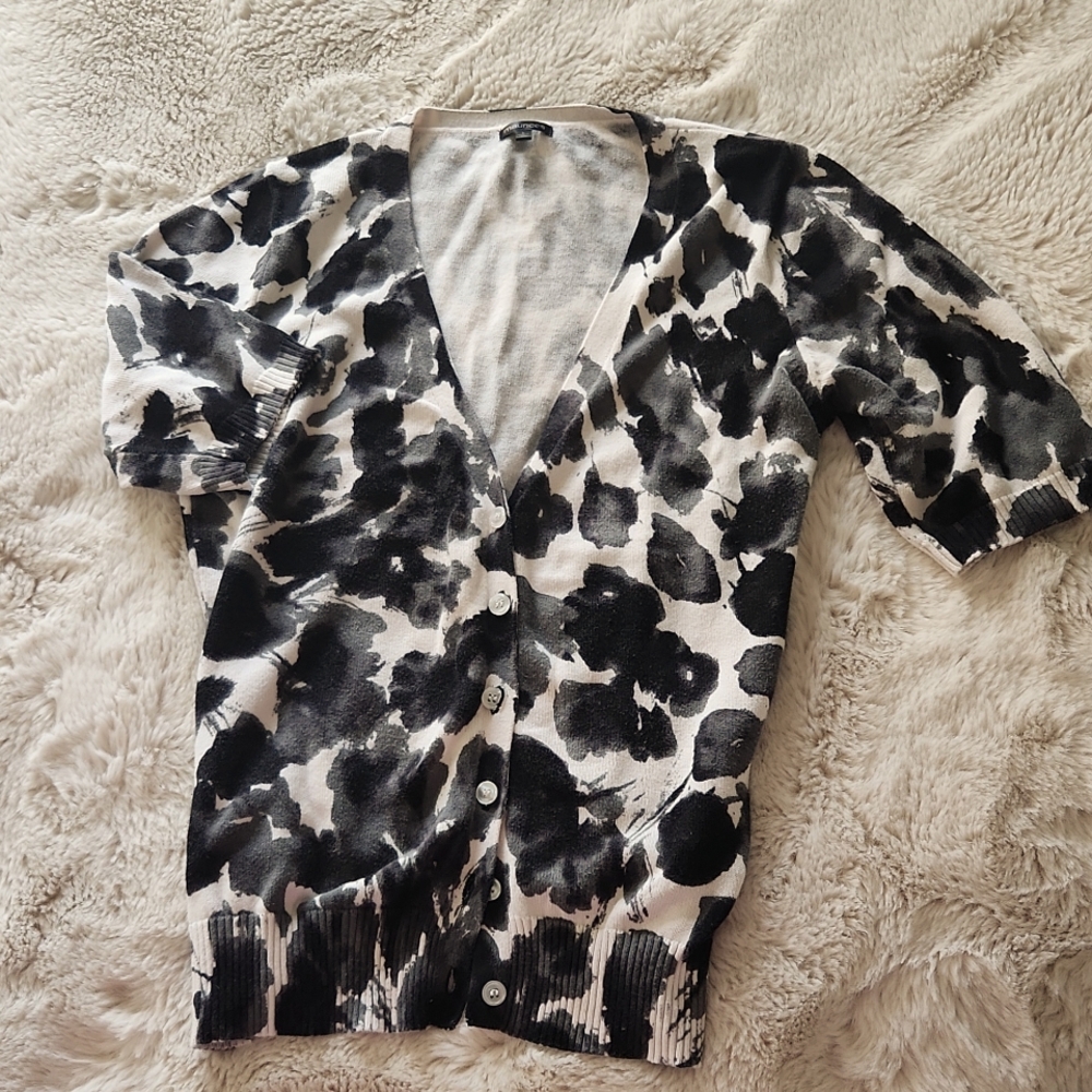 Short sleeved cotton sweater